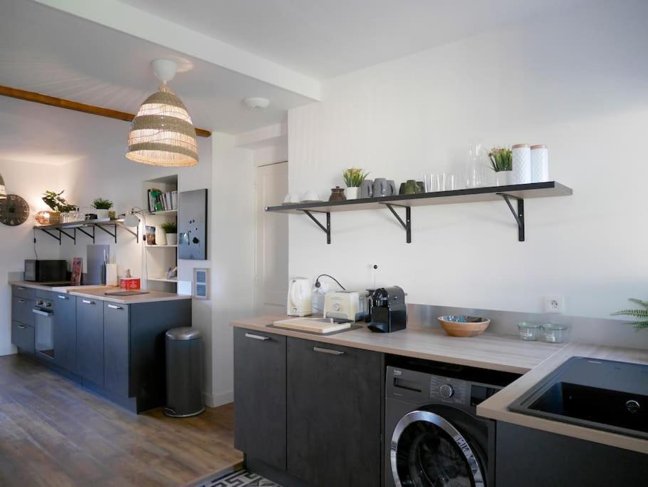 Apartment Clint House - 